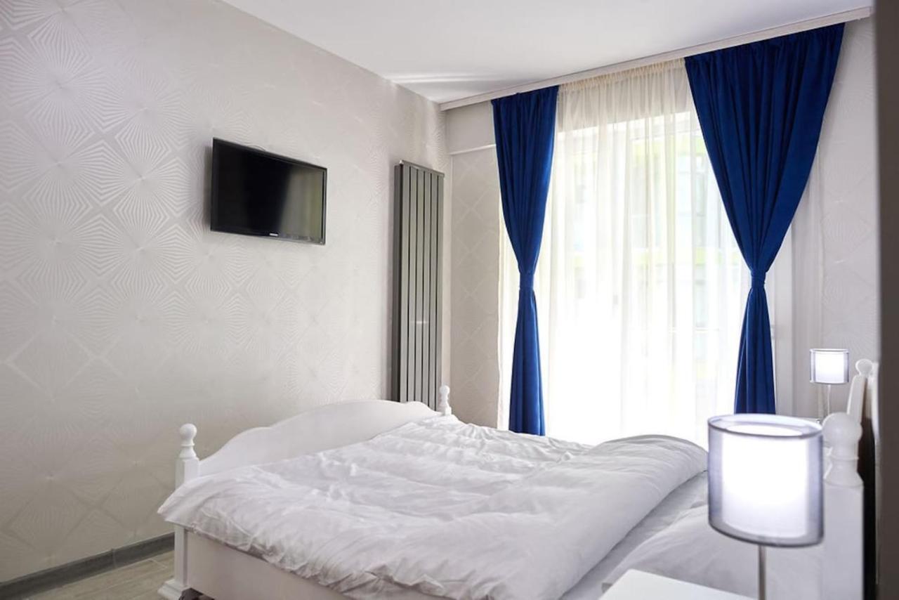 Blue Apartment In Spa N Pool Beach Resort Navodari Ngoại thất bức ảnh