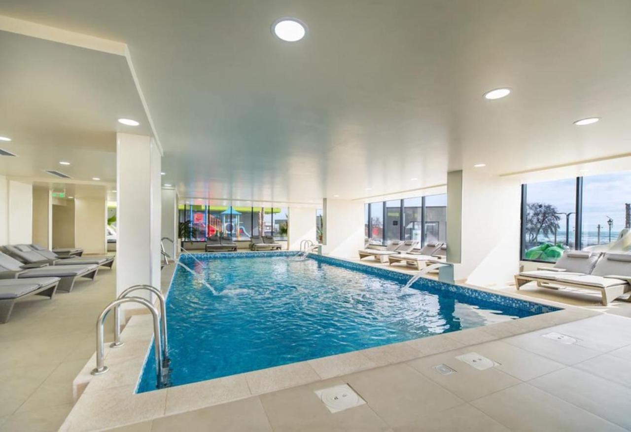 Blue Apartment In Spa N Pool Beach Resort Navodari Ngoại thất bức ảnh