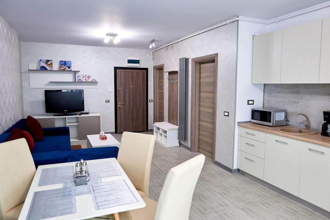 Blue Apartment In Spa N Pool Beach Resort Navodari Ngoại thất bức ảnh
